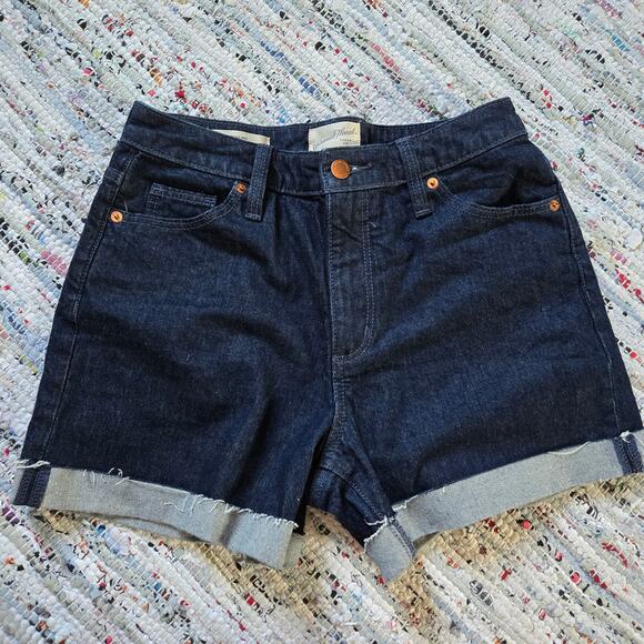 Target Universal Thread Vintage Mini Cuff Dark Blue Denim Shorts - Picture 1 of 8